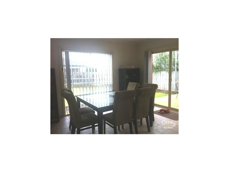 2 Margie Square, Narre Warren South VIC 3805