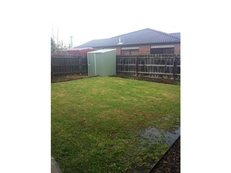 2 Margie Square, Narre Warren South VIC 3805