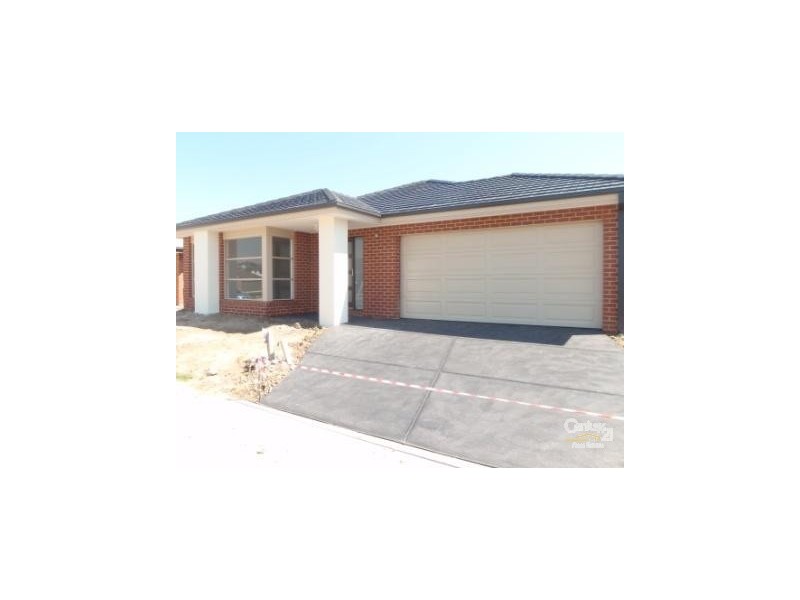 33 Verdant Ave, Officer VIC 3809