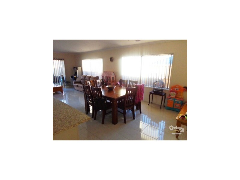 33 Verdant Ave, Officer VIC 3809