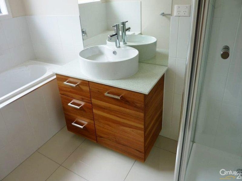 1-19 The Avenue @ Linden Tree Way, Cranbourne North VIC 3977