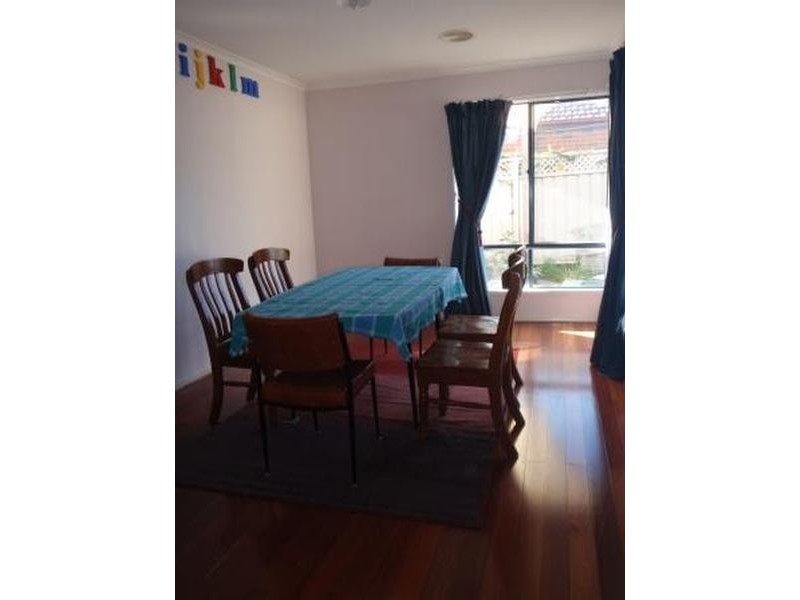 19 Weathertop Way, Cranbourne East VIC 3977