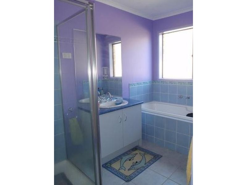 19 Weathertop Way, Cranbourne East VIC 3977