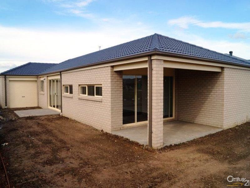 Lot 2206 Brocker Street, Cranbourne East VIC 3977