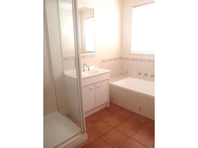 39 Branton Drive, Hampton Park VIC 3976