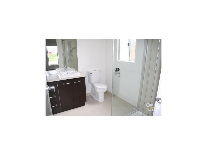 7 Snowy Drive, Lynbrook VIC 3975
