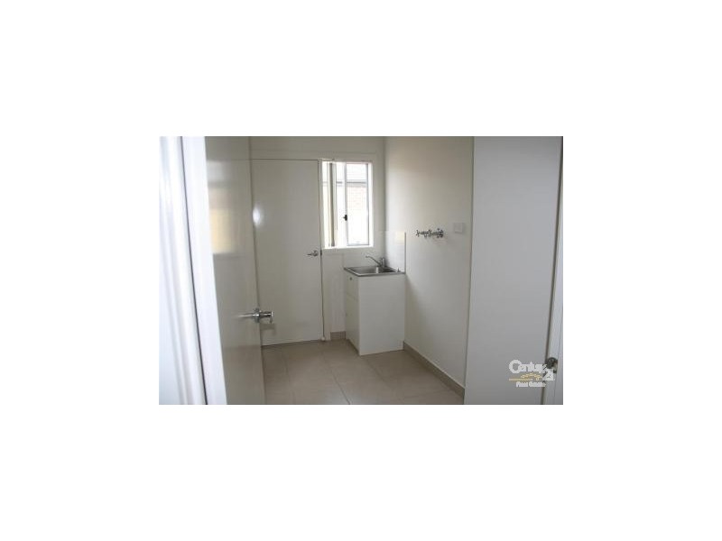 7 Snowy Drive, Lynbrook VIC 3975