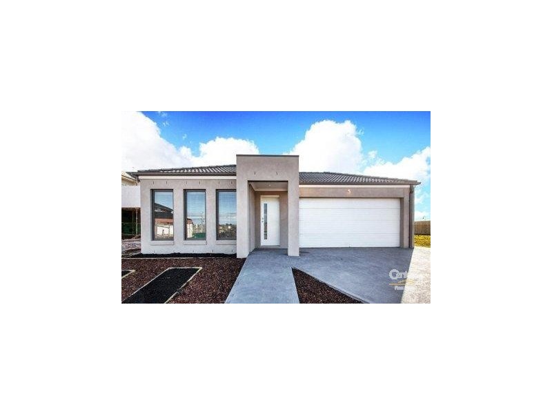 5 Waltzing Way, Lynbrook VIC 3975