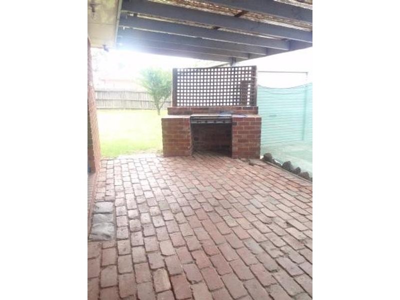 93 Hallam Road, Hampton Park VIC 3976