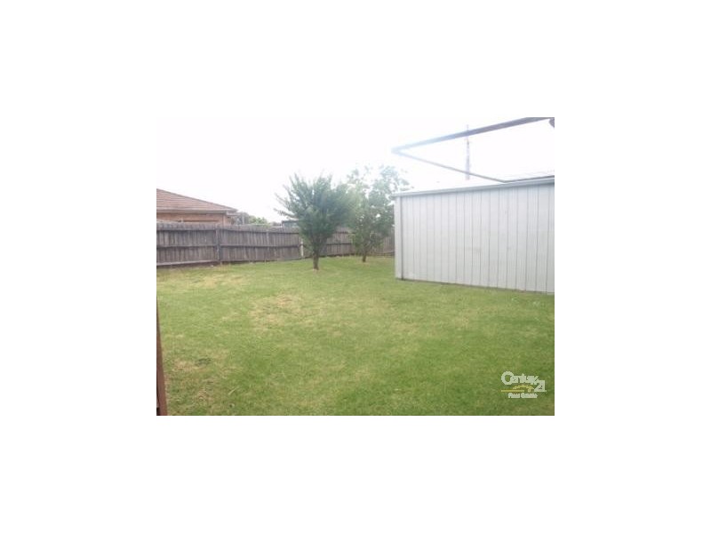 93 Hallam Road, Hampton Park VIC 3976