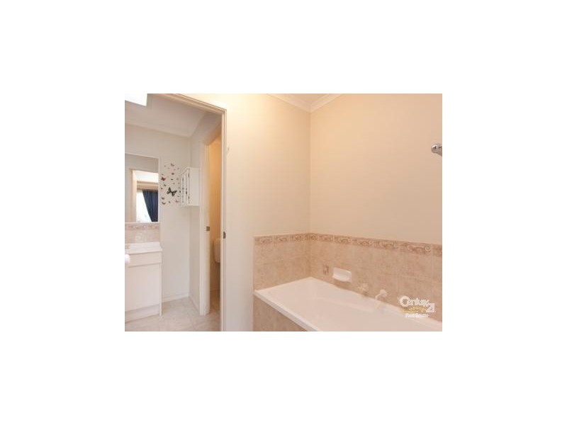 3 Cirrus Close, Hampton Park VIC 3976