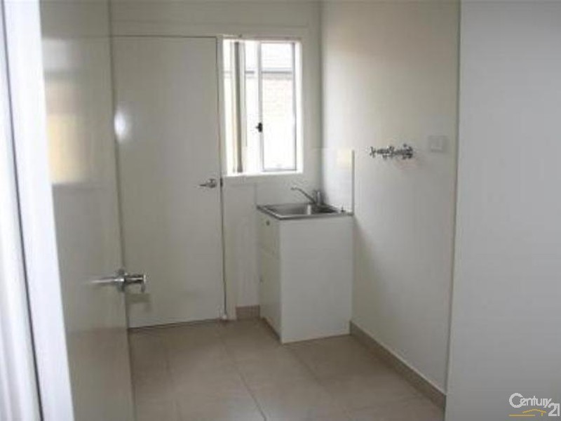 7 Snowy Drive, Lynbrook VIC 3975