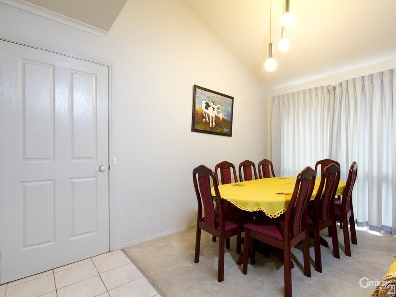 27 Jacksons Road, Narre Warren VIC 3805