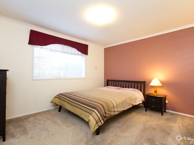 2 Flynn Court, Narre Warren South VIC 3805