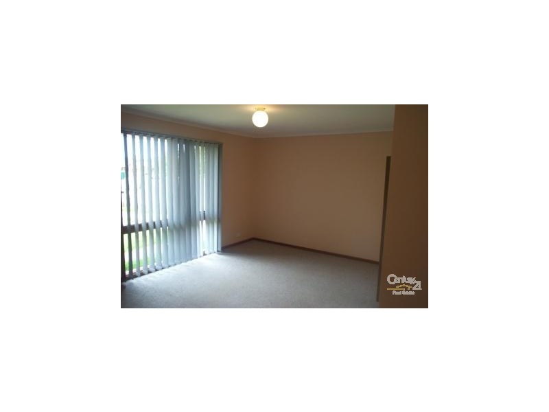 1/26 Beckington Crescent, Hampton Park VIC 3976