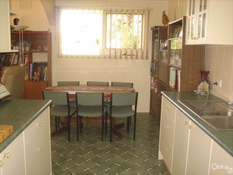 5 Parkland Avenue, Hampton Park VIC 3976