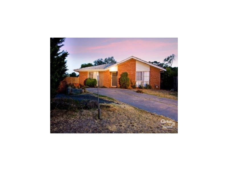 10 Darling Court, Hampton Park VIC 3976