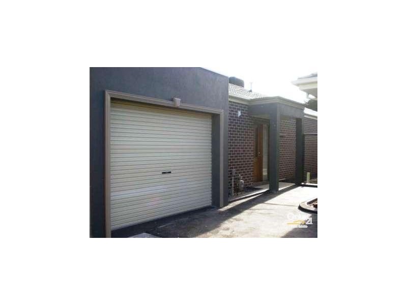 4/1174 Ballarto Road, Cranbourne VIC 3977