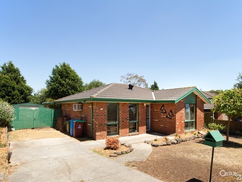 32 James Wyman Place, Hampton Park VIC 3976