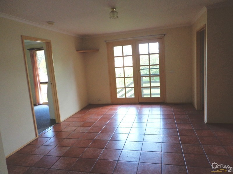 40 Verona Drive, Hampton Park VIC 3976