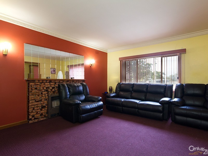 110 Somerville Road, Hampton Park VIC 3976