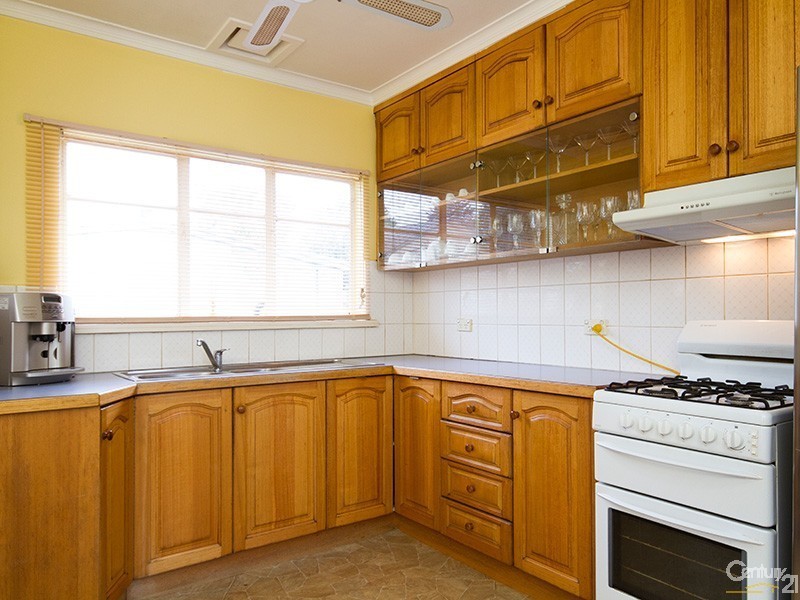 110 Somerville Road, Hampton Park VIC 3976