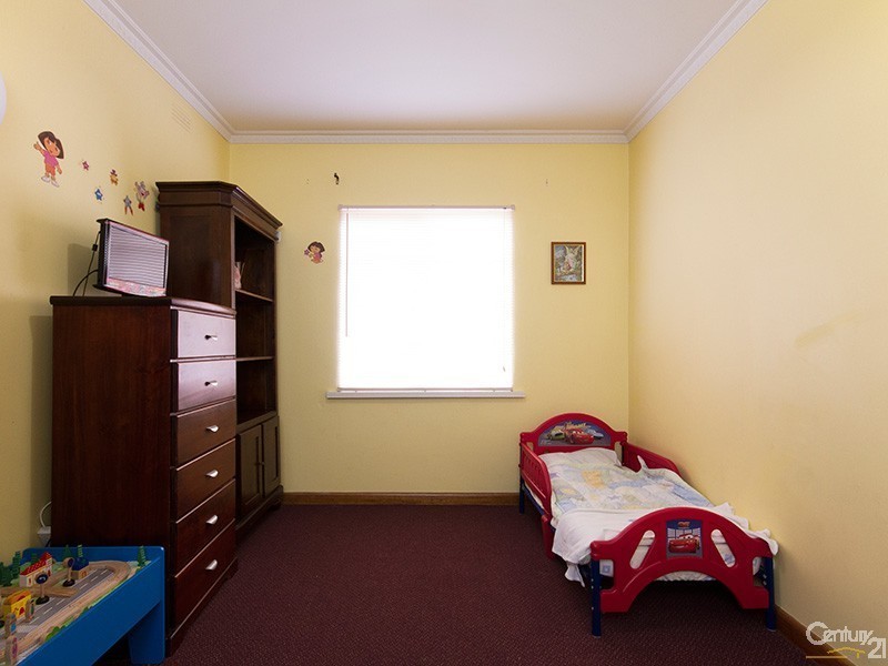 110 Somerville Road, Hampton Park VIC 3976