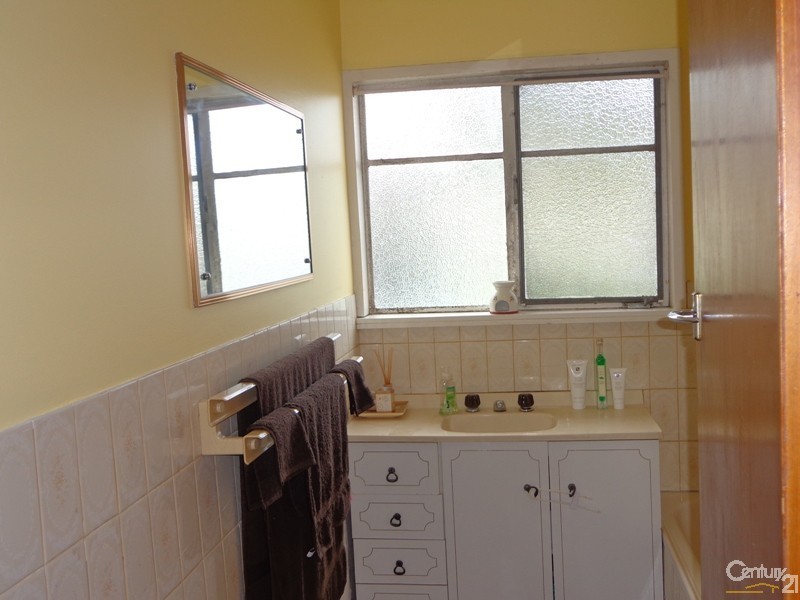 110 Somerville Road, Hampton Park VIC 3976