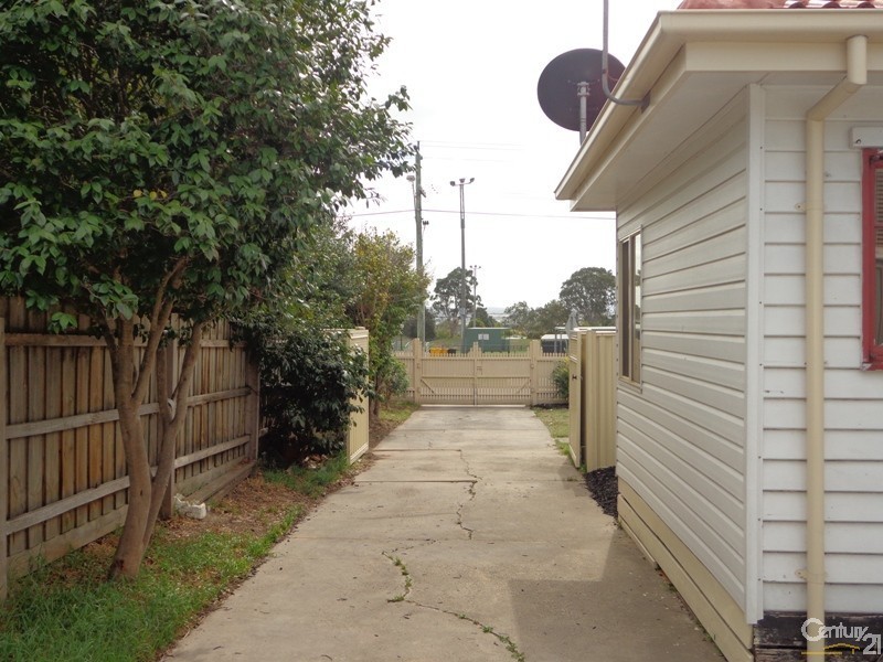 110 Somerville Road, Hampton Park VIC 3976