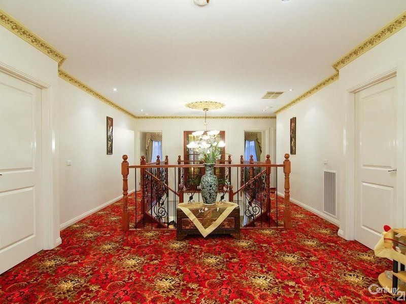 17 Diamond Parade, Skye VIC 3977