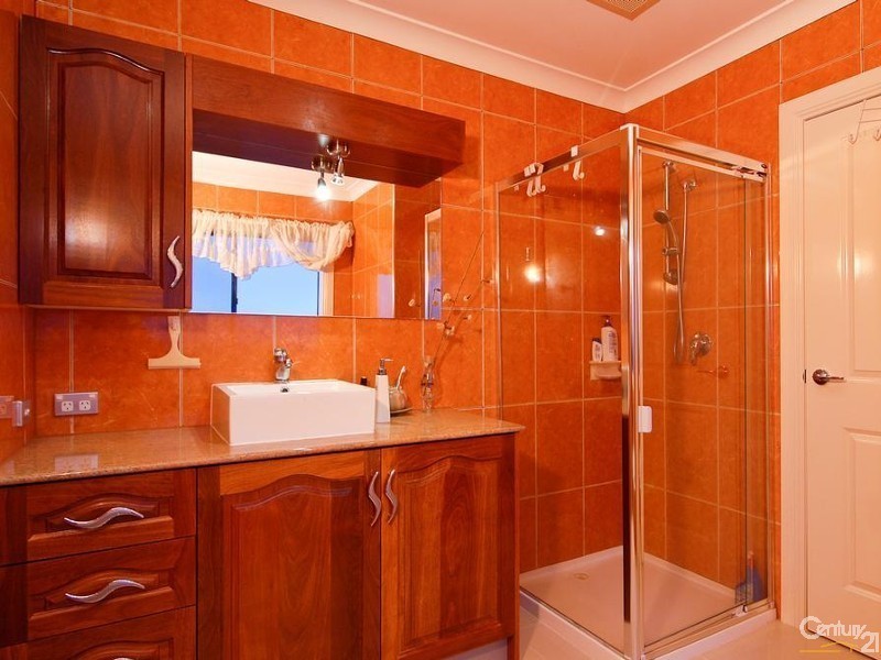 17 Diamond Parade, Skye VIC 3977