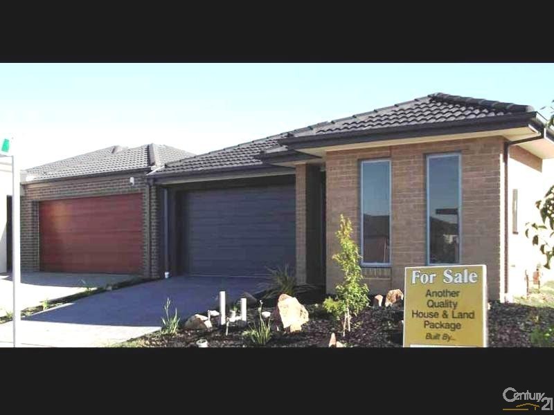 Lot 1110 Paso Grove, Clyde North VIC 3978