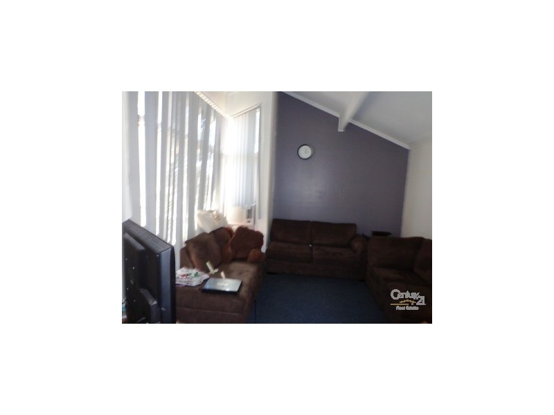 1/20 Carmen Crt, Hampton Park VIC 3976