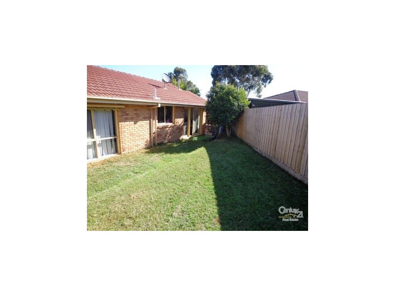 1/20 Carmen Crt, Hampton Park VIC 3976