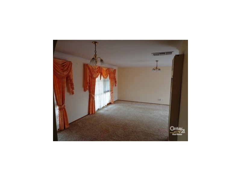 51 Clive St, Hampton Park VIC 3976