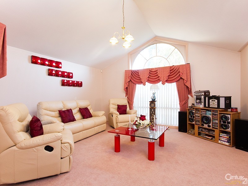 9 Legend Court, Hallam VIC 3803