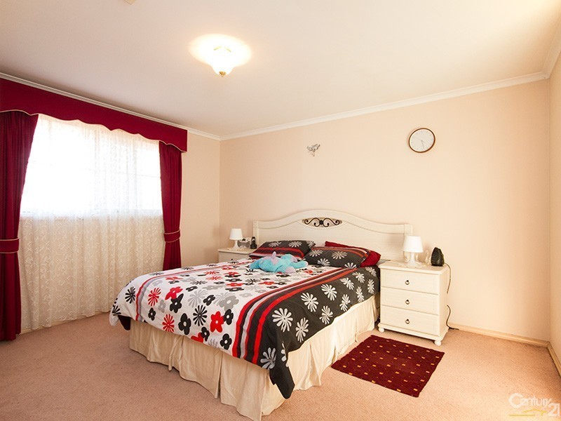 9 Legend Court, Hallam VIC 3803