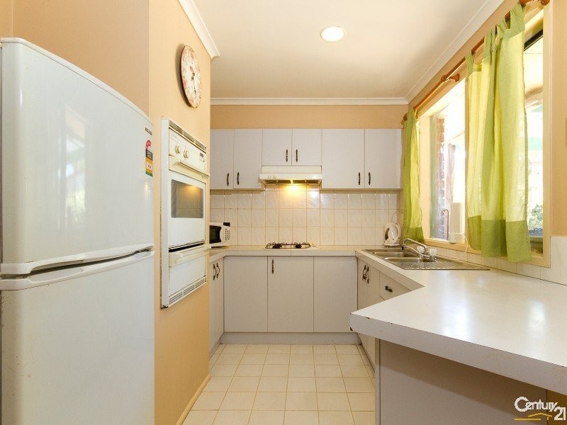 32 James Wyman Place, Hampton Park VIC 3976