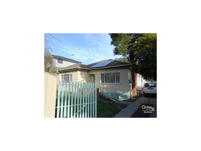 30 Canterbury Rd, Blackburn South VIC 3130