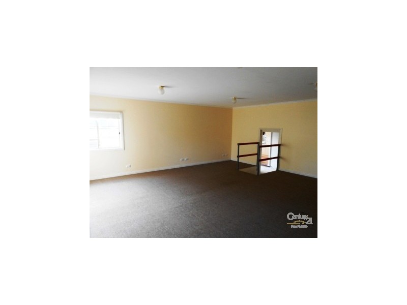 30 Canterbury Rd, Blackburn South VIC 3130