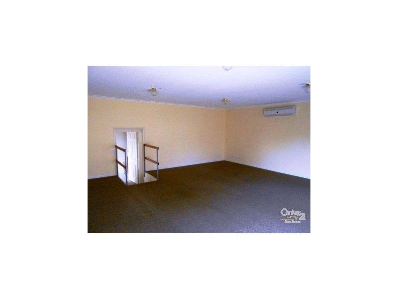 30 Canterbury Rd, Blackburn South VIC 3130