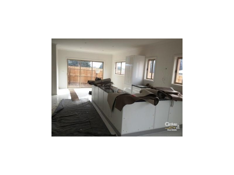 3/19 Keller Crt, Hampton Park VIC 3976