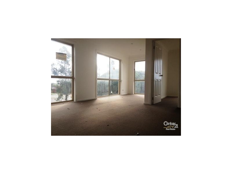 3/19 Keller Crt, Hampton Park VIC 3976