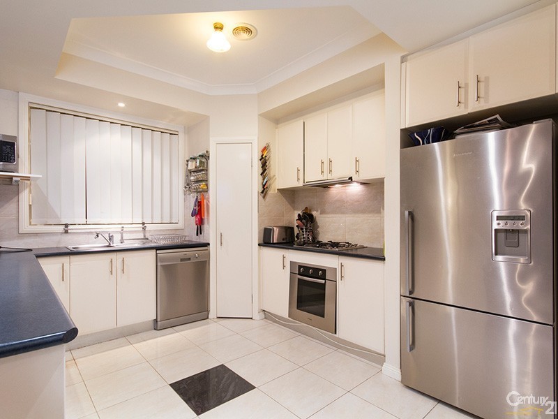 22 Devaney Avenue, Lynbrook VIC 3975