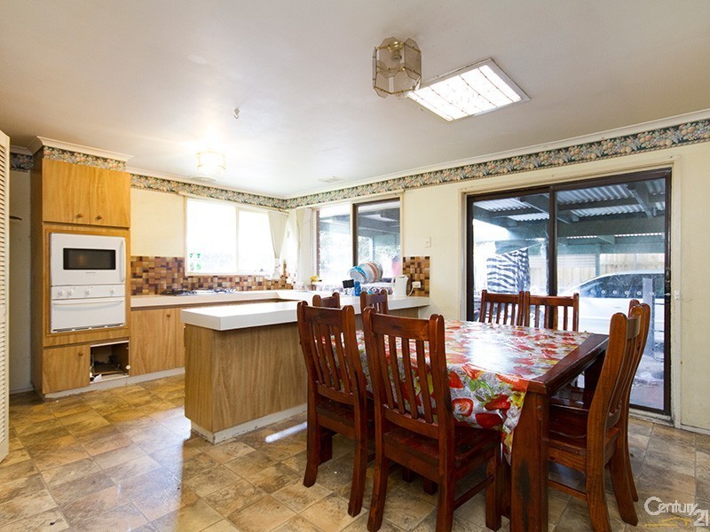 120 Fordholm Road, Hampton Park VIC 3976