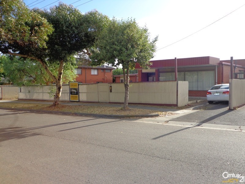 42 Robjant Street, Hampton Park VIC 3976