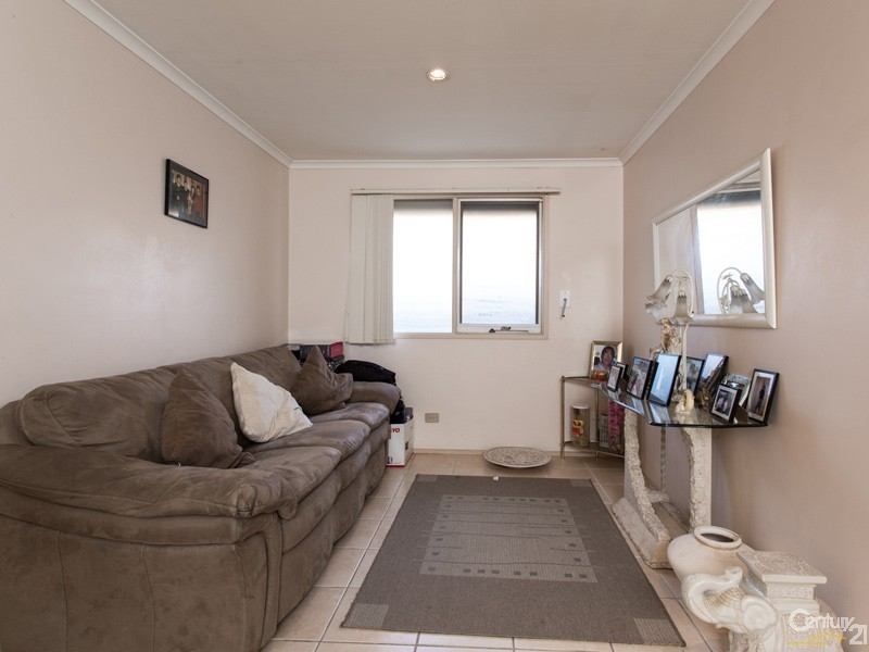 9 Longford Close, Hampton Park VIC 3976