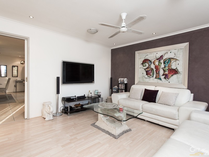 9 Longford Close, Hampton Park VIC 3976