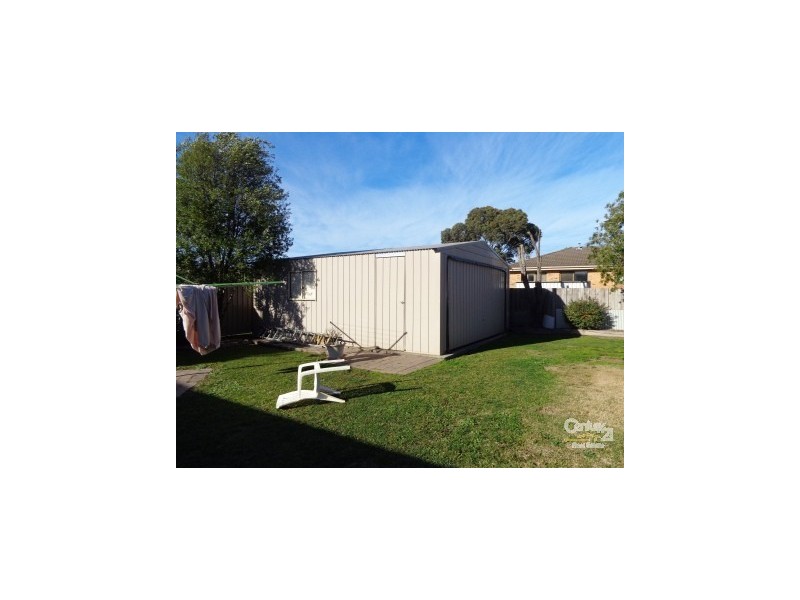 50 Ivan Cres, Hampton Park VIC 3976