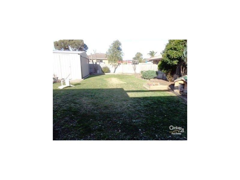 50 Ivan Cres, Hampton Park VIC 3976